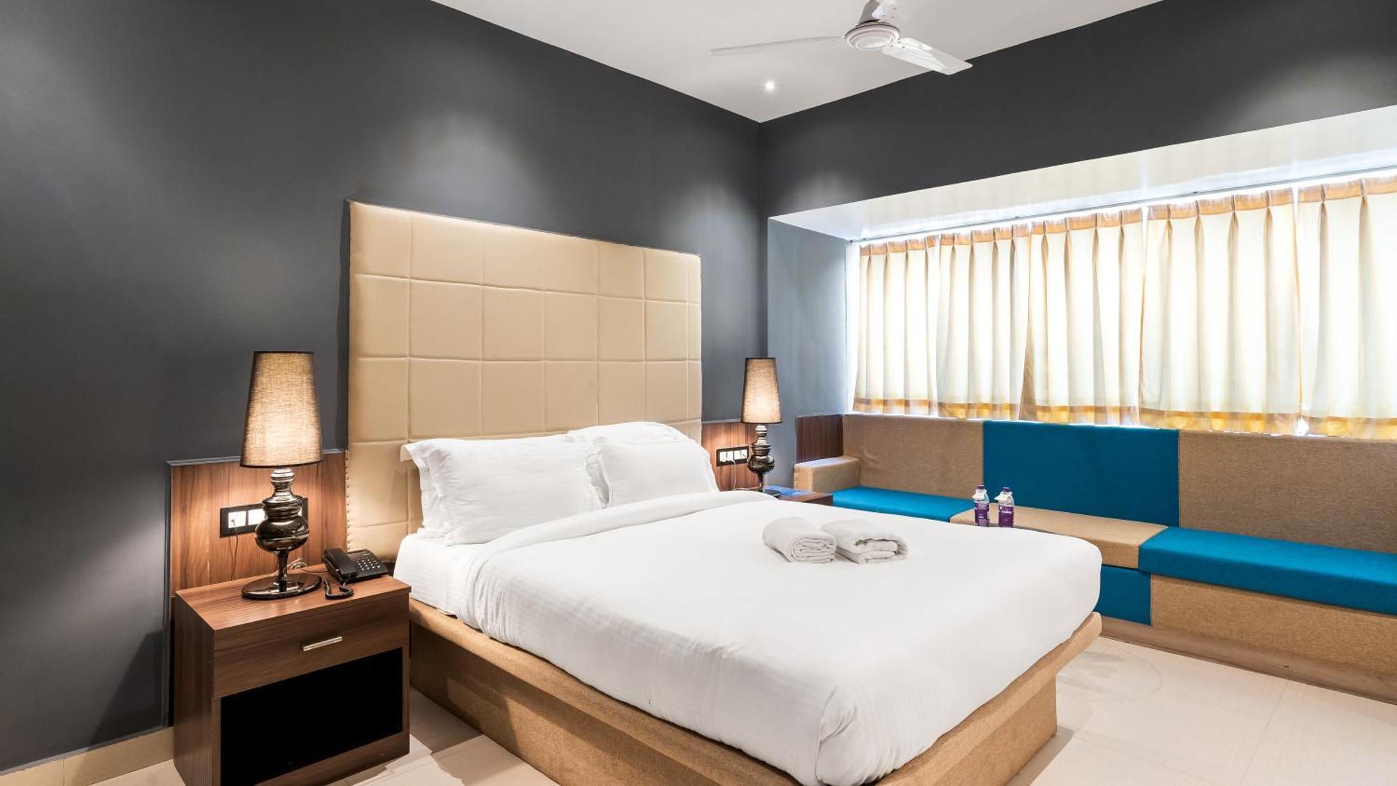 Niranjana Hotel Bodhgaya Dış mekan fotoğraf