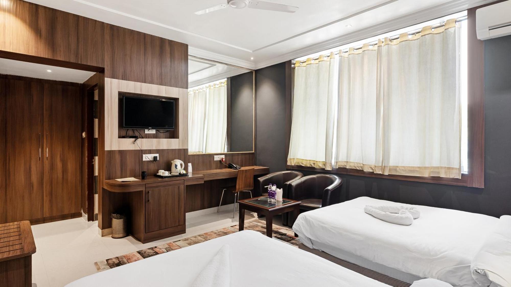 Niranjana Hotel Bodhgaya Dış mekan fotoğraf