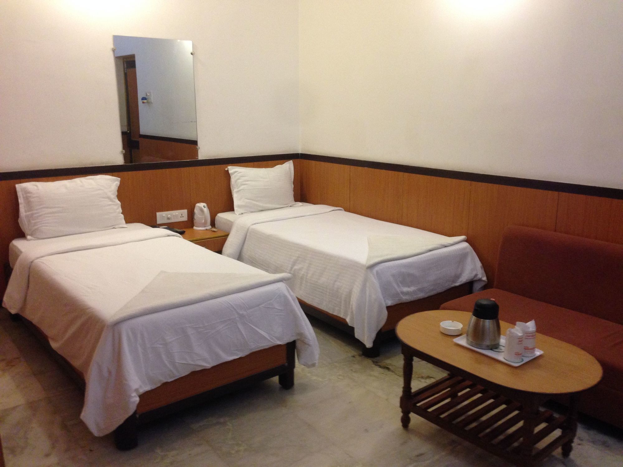 Niranjana Hotel Bodhgaya Oda fotoğraf