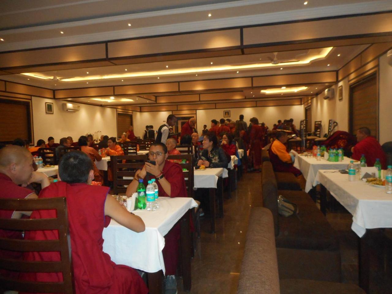 Niranjana Hotel Bodhgaya Dış mekan fotoğraf